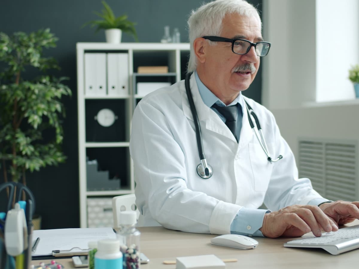 Edmonton clinic team using healthcare IT support
